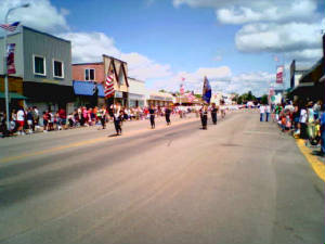 parade070406.jpg